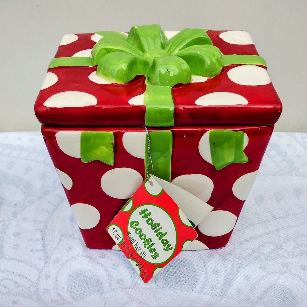 Christmas Present Cookie Jar by Real Home Ceramic